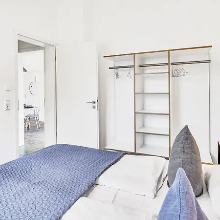 Zwischen Den Huegeln - 153 By Interhome *